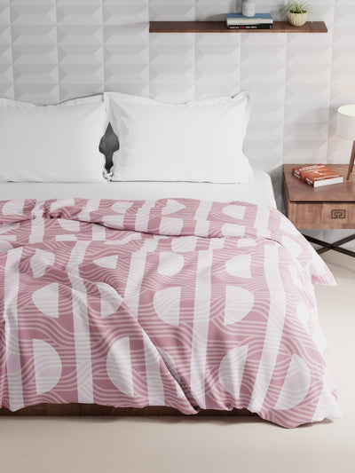 Super Soft Microfiber Double Comforter For All Weather <small> (ornamental-pink)</small>