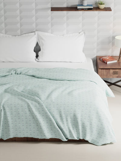 Super Soft Microfiber Double Comforter For All Weather <small> (geometric-mint)</small>