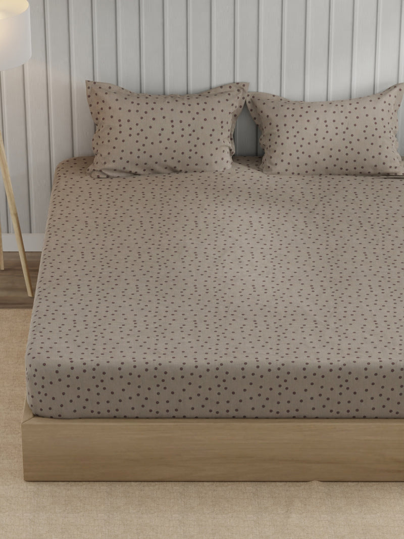 Super Fine 100% Egyptian Satin Cotton King Bedsheet With 2 Pillow Covers <small> (geometric-khaki)</small>