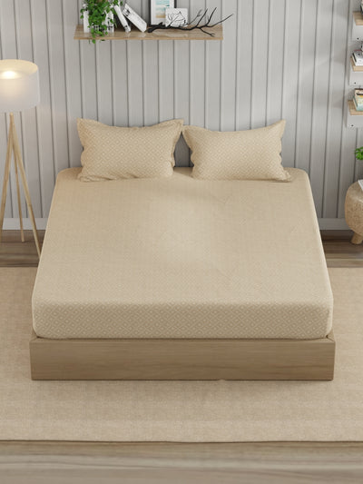 Super Fine 100% Egyptian Satin Cotton King Bedsheet With 2 Pillow Covers <small> (geometric-beige)</small>