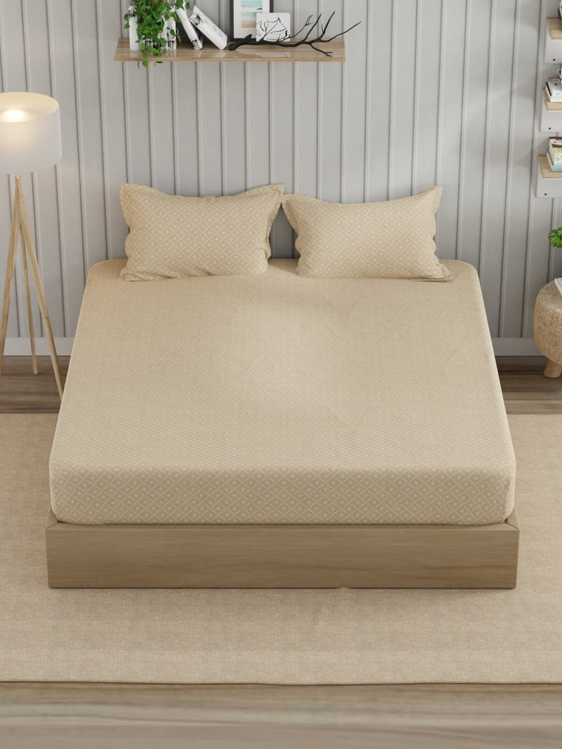 Super Fine 100% Egyptian Satin Cotton King Bedsheet With 2 Pillow Covers <small> (geometric-beige)</small>