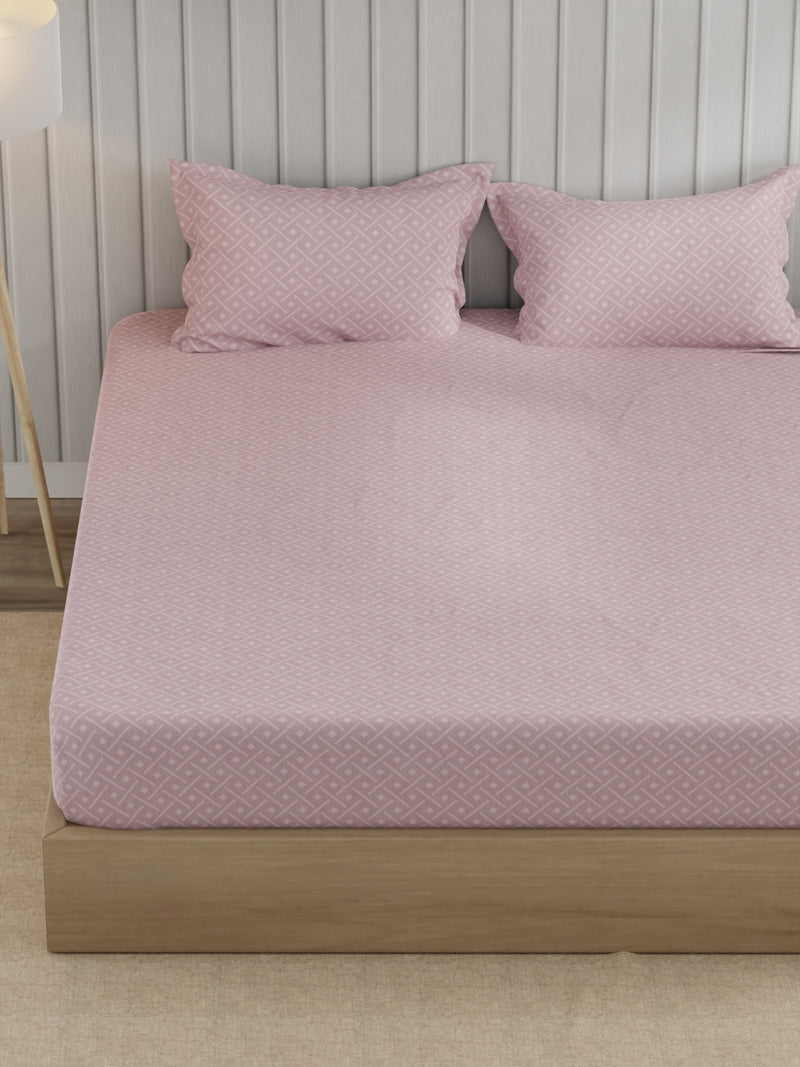 Super Fine 100% Egyptian Satin Cotton King Bedsheet With 2 Pillow Covers <small> (geometric-pink)</small>