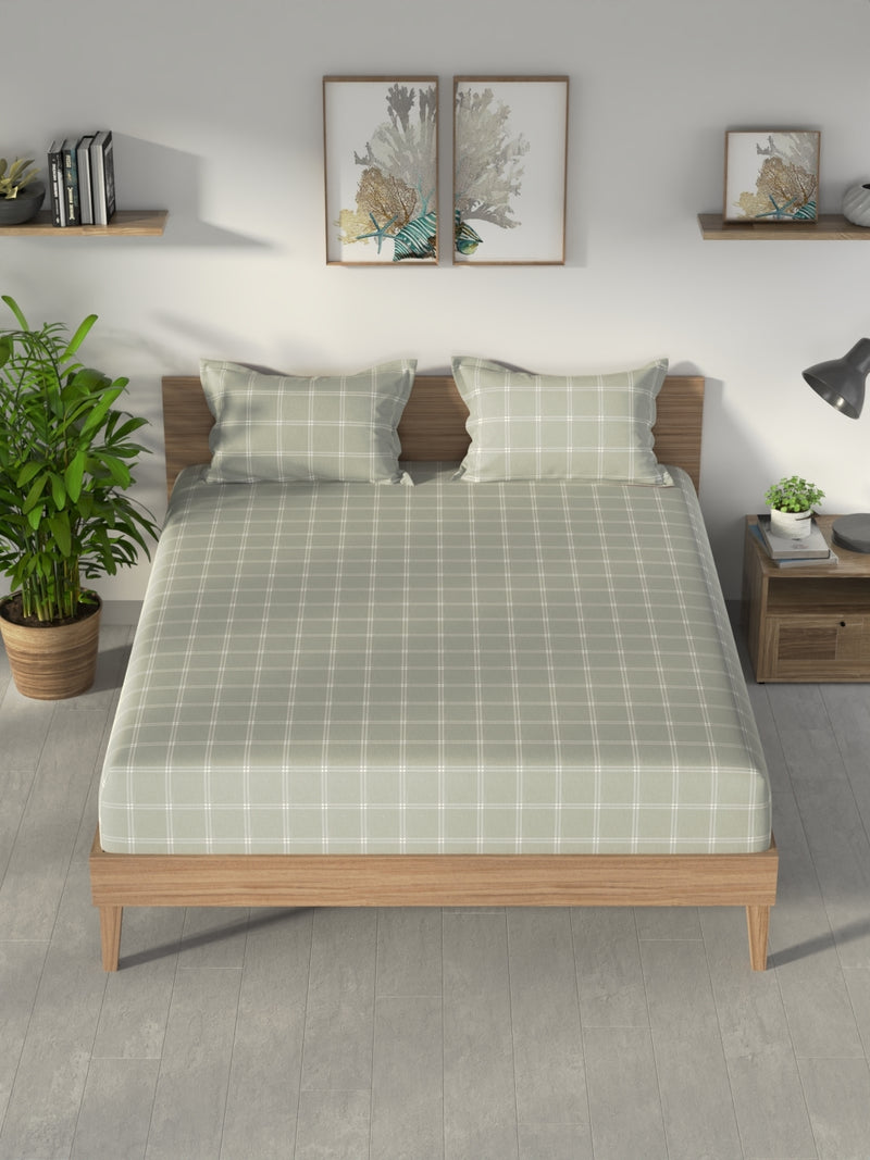 100% Premium Cotton <small> (checks-uniformgreen)</small>