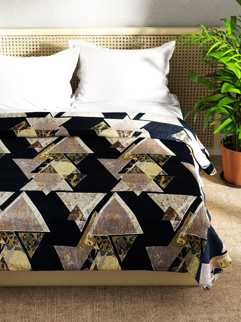 Ultra Soft Microfiber Double Bed Ac Blanket <small> (geometric-coffee)</small>
