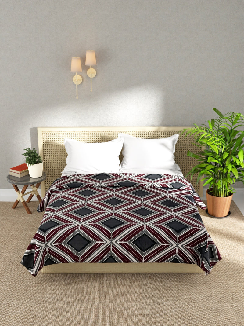 Ultra Soft Microfiber Double Bed Ac Blanket <small> (floral-maroon)</small>