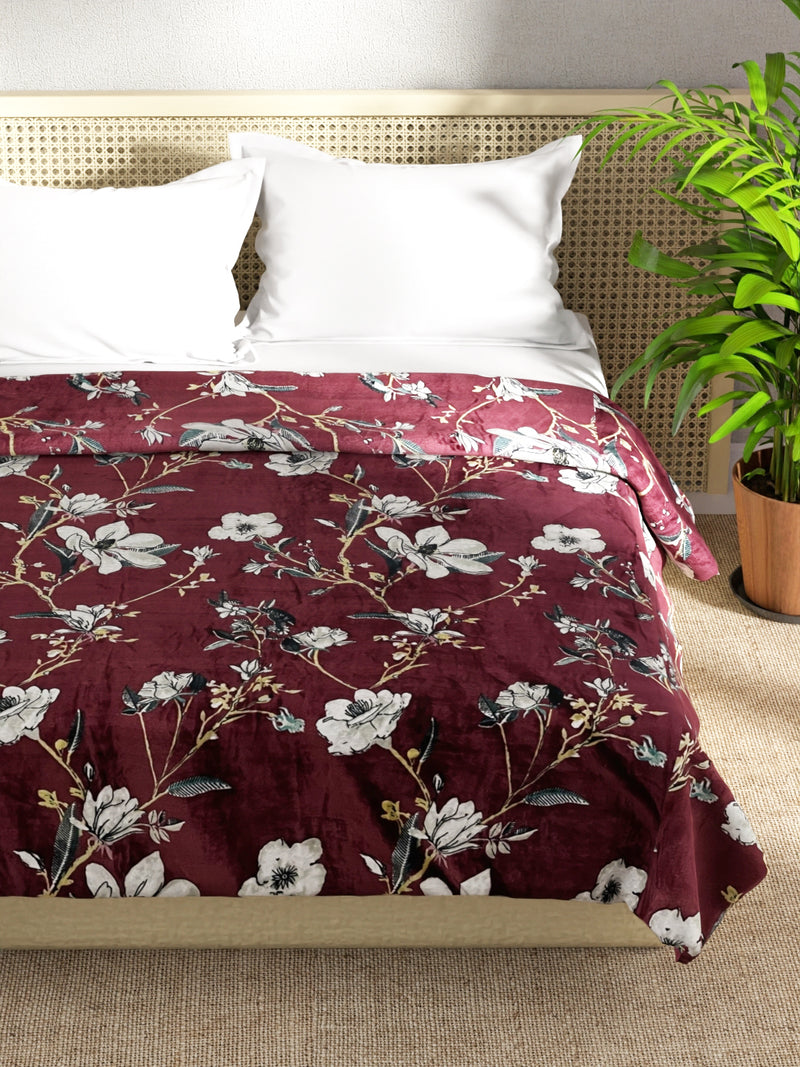 Ultra Soft Microfiber Double Bed Ac Blanket <small> (abstract-brown)</small>