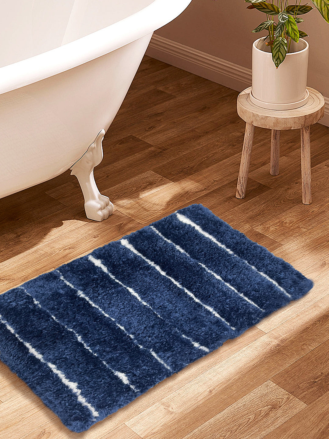 Ultra Soft Fluffy Anti Slip Bath Mat (stripe-navy)