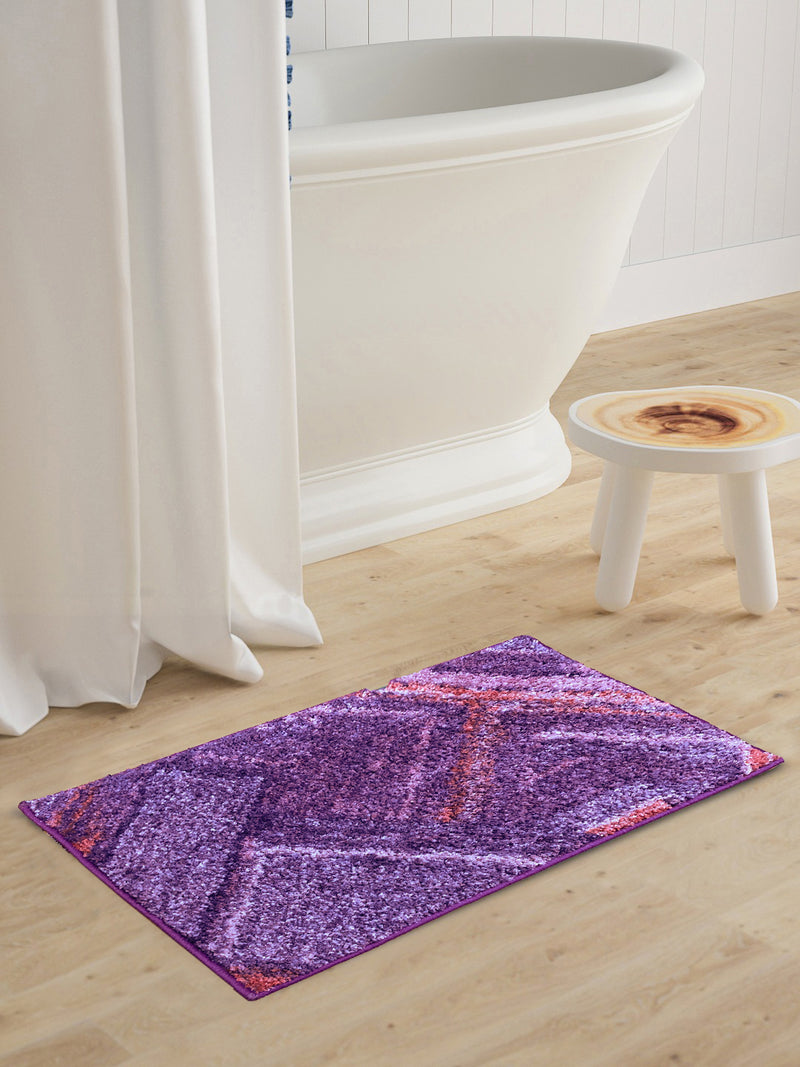 Super Soft Designer Anti Slip Bath Mat <small> (geometric-plum)</small>