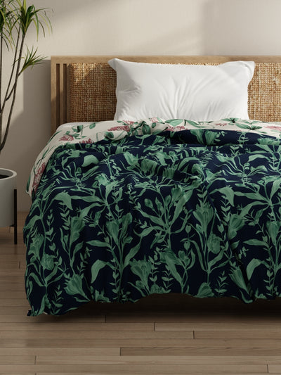 Super Soft Bamboo Micro Single Comforter For All Weather <small> (floral-navy/green)</small>