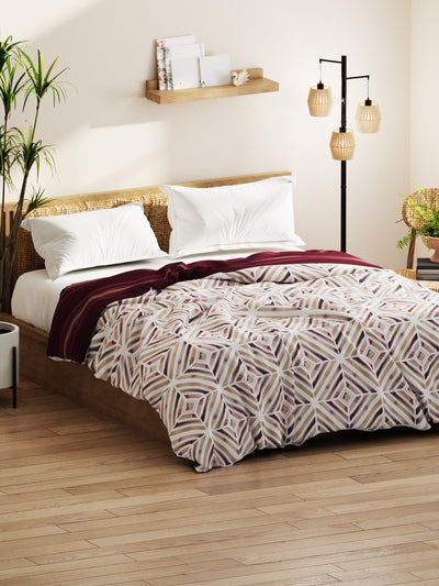 Super Soft Bamboo Micro Double Comforter For All Weather <small> (geometric-burgundy)</small>