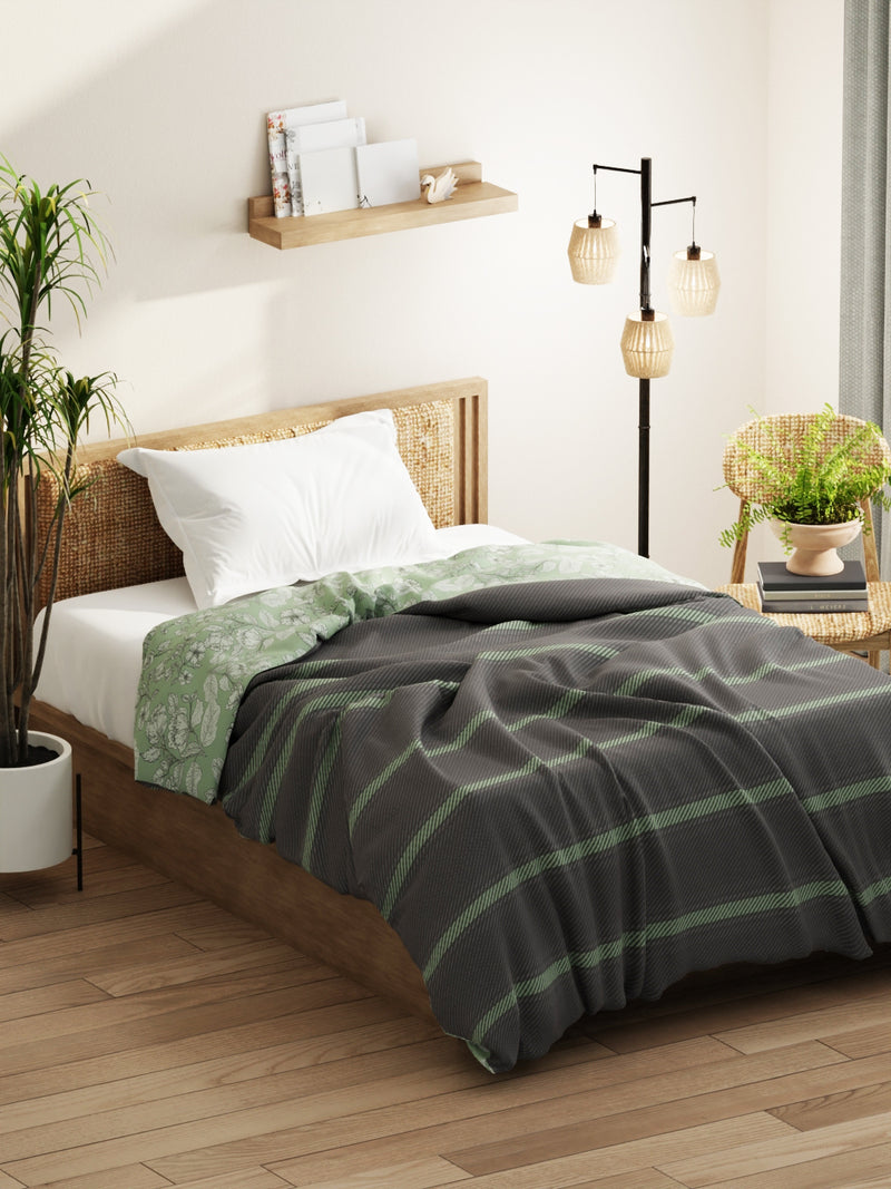 Super Soft Microfiber Comforter For All Weather <small> (stripe-grey/pistachio)</small>