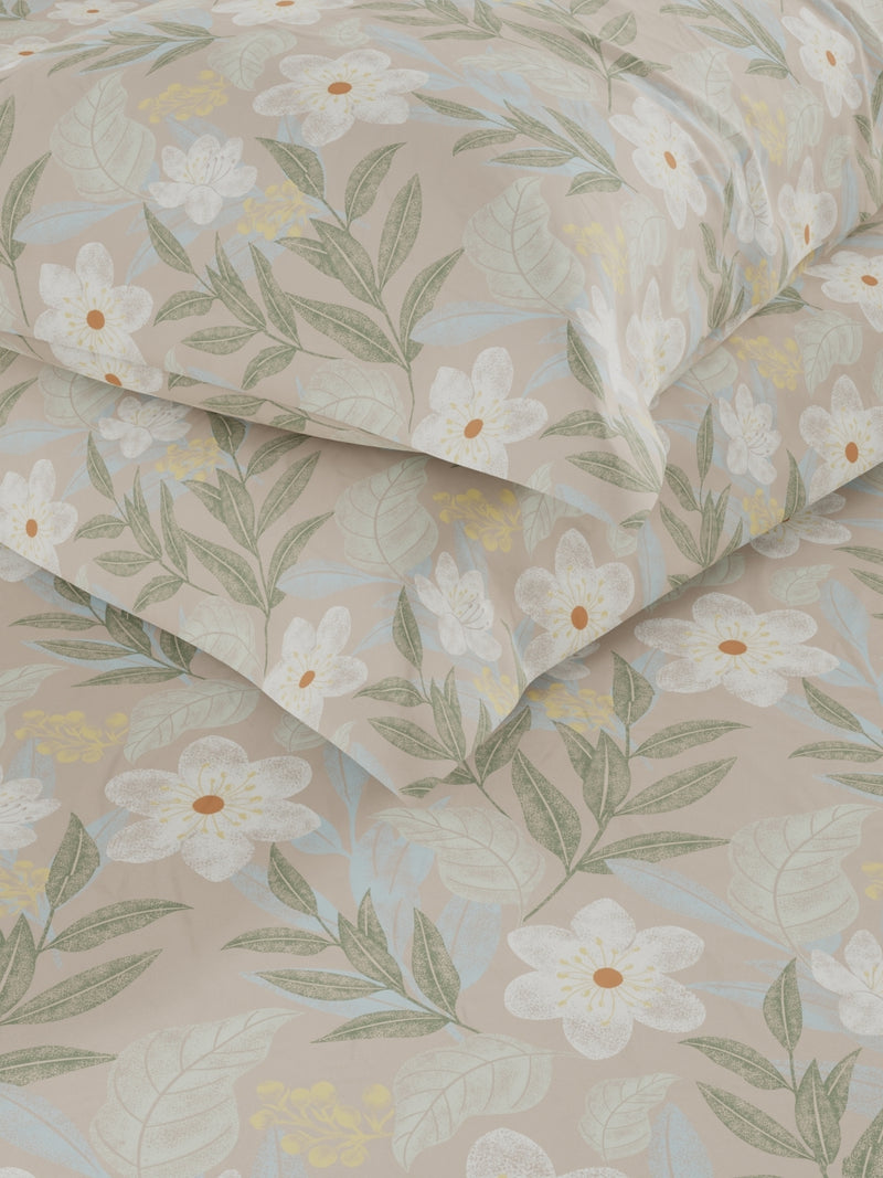Extra Smooth Micro Double Comforter With 1 Double Bedsheet And 2 Pillow Covers For All Weather <small> (floral-lt.brown)</small>