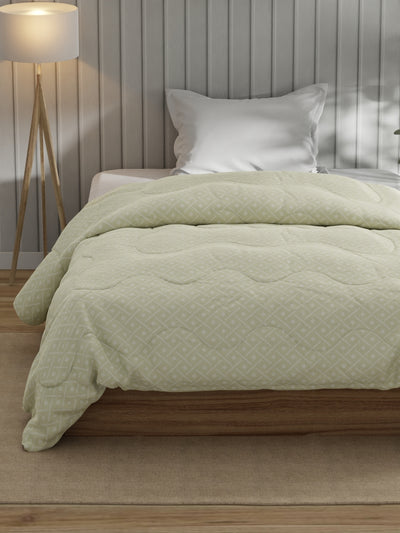 Super Fine 100% Egyptian Satin Cotton Comforter For All Weather <small> (geometric-lt.sage)</small>