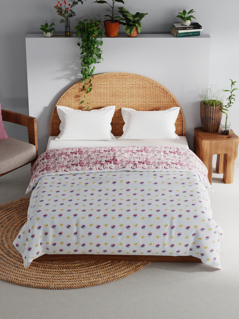 Extremely Soft 100% Muslin Cotton Dohar With Pure Cotton Flannel Filling <small> (geometric-wine/white)</small>