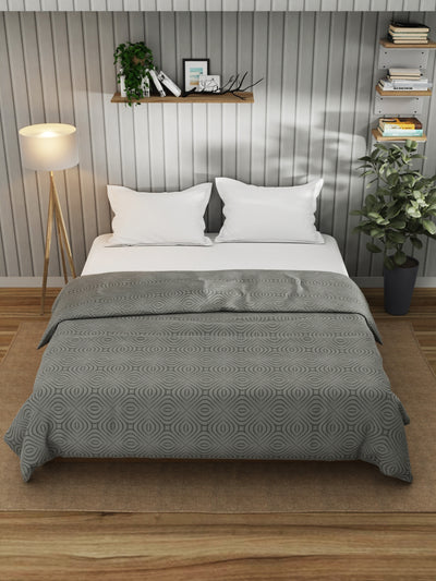 Super Fine 100% Egyptian Satin Cotton Blanket With Pure Cotton Flannel Filling <small> (geometric-grey)</small>