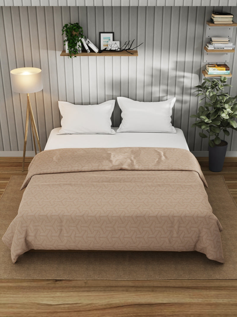 Super Fine 100% Egyptian Satin Cotton Blanket With Pure Cotton Flannel Filling <small> (geometric-beige)</small>