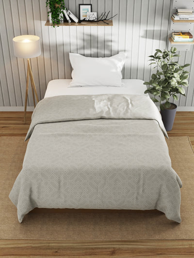 Super Fine 100% Egyptian Satin Cotton Blanket With Pure Cotton Flannel Filling <small> (geometric-brown)</small>