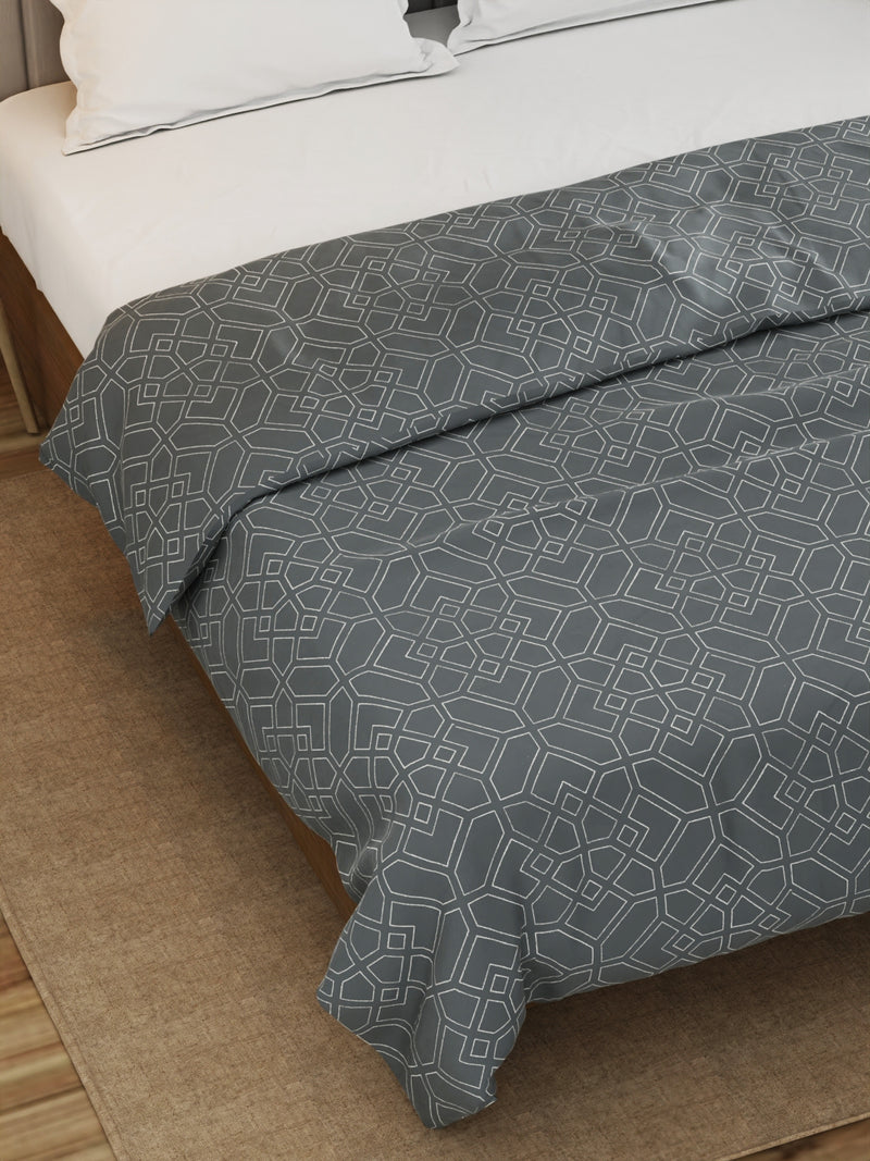 Super Fine 100% Egyptian Satin Cotton Blanket With Pure Cotton Flannel Filling <small> (geometric-grey)</small>