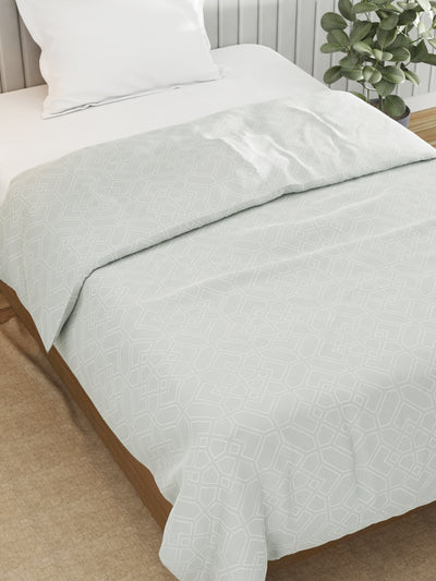 Super Fine 100% Egyptian Satin Cotton Blanket With Pure Cotton Flannel Filling <small> (geometric-seagreen)</small>