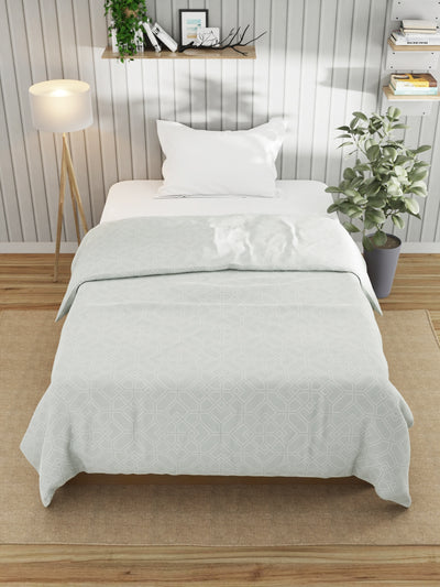 Super Fine 100% Egyptian Satin Cotton Blanket With Pure Cotton Flannel Filling <small> (geometric-seagreen)</small>