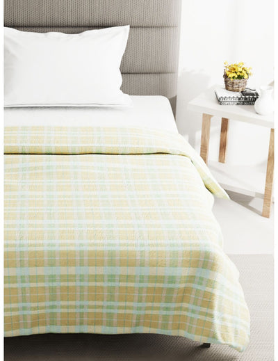 Super Soft 100% Natural Cotton Fabric Single Comforter For All Weather <small> (checks-yellow/multi)</small>