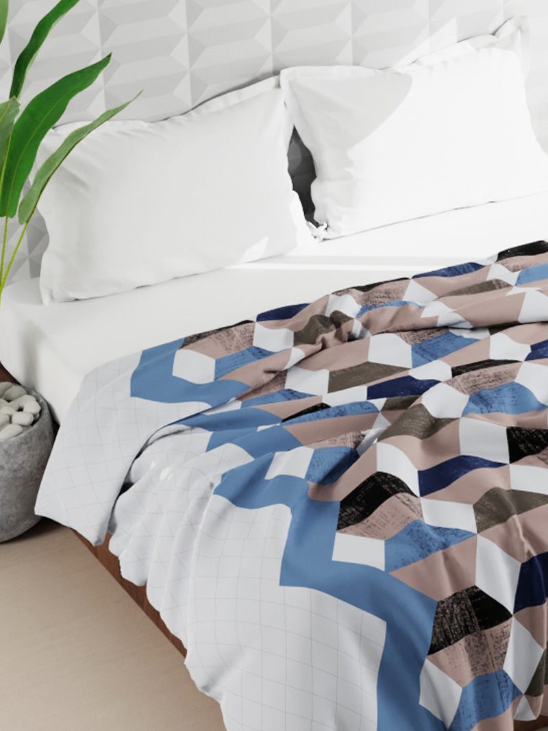 Super Soft Microfiber Double Comforter For All Weather <small> (geometric-brown/blue)</small>