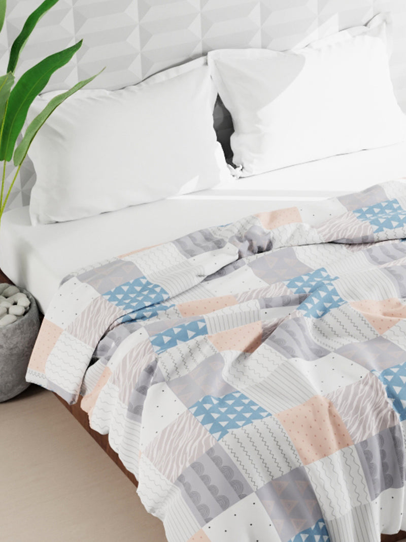 Super Soft Microfiber Double Roll Comforter For All Weather <small> (geometric-grey/multi)</small>