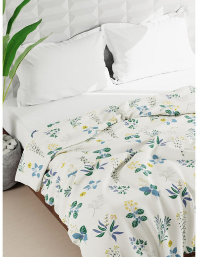Super Soft Microfiber Double Comforter For All Weather <small> (floral-ivory)</small>