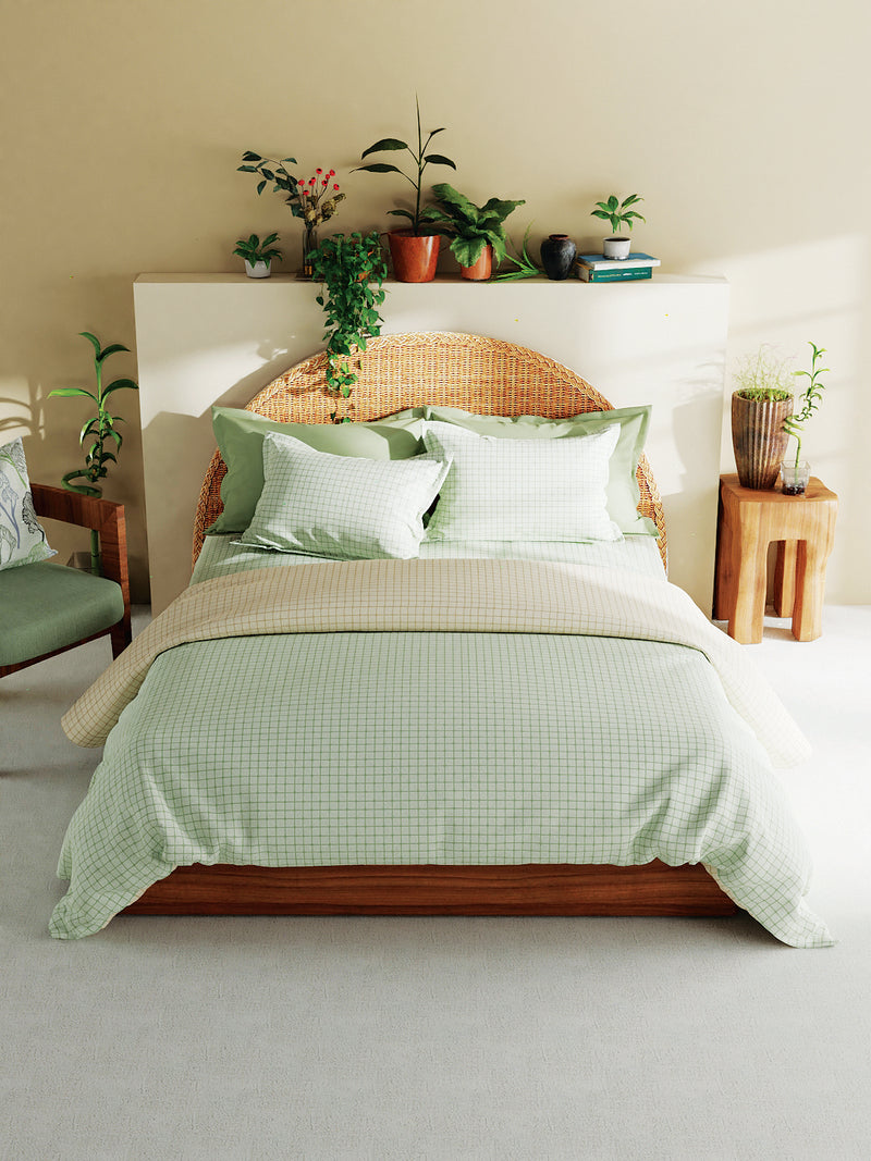 Superfine 100% Egyptian Cotton Fabric Reversible Comforter For All Weather <small> (checks-sage/wheat)</small>