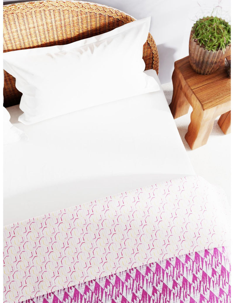 Extremely Soft 100% Muslin Cotton Dohar With Pure Cotton Flannel Filling <small> (geometric-pink/white)</small>