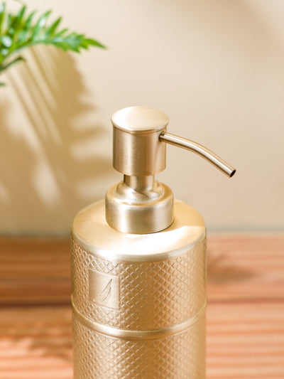 Elegant Stainless Steel Soap Dispenser <small> (waves-silver)</small>