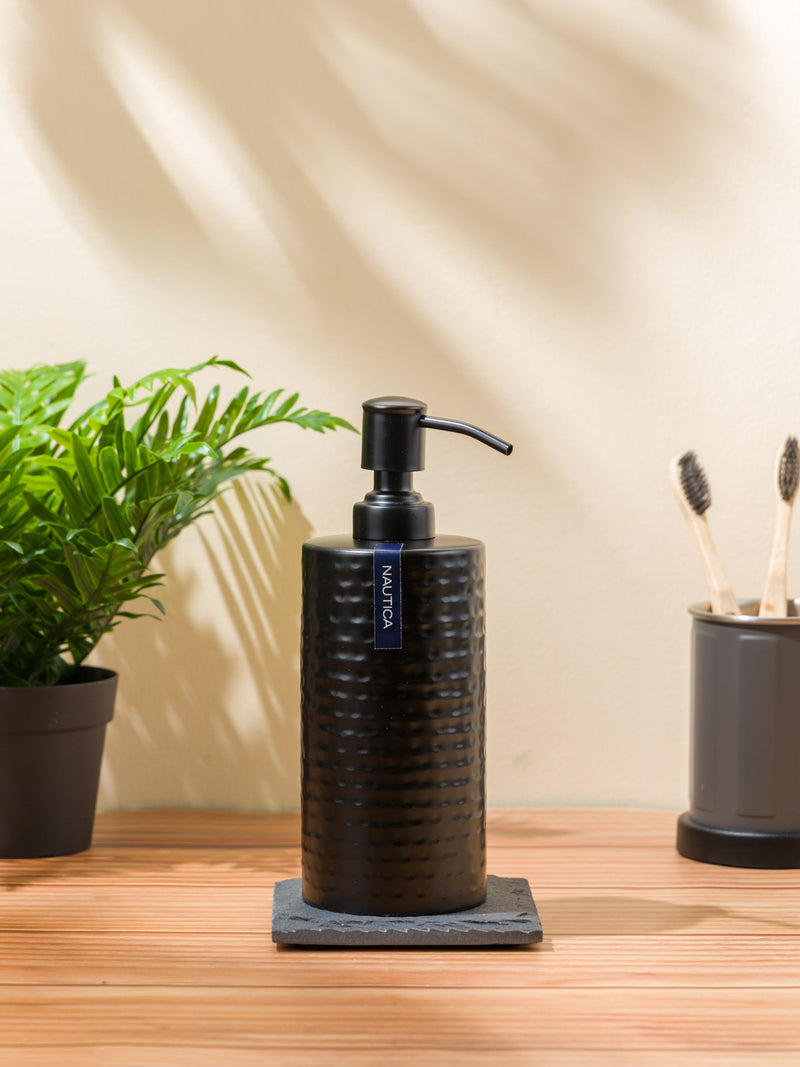 Stainless steel shop bathroom soap dispenser