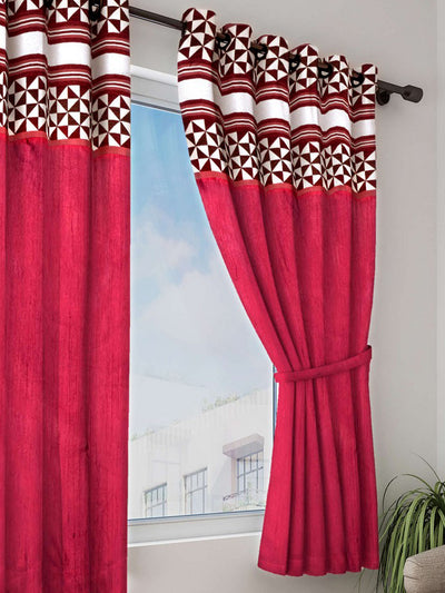 Designer Textured Polyester Curtain In Fancy Modern Design With Eyelets <small> (mix-match-maroon)</small>